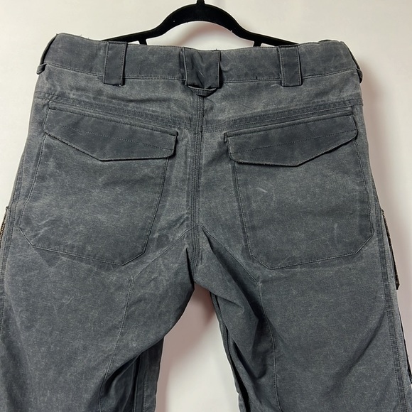 Burton skying pants gray color size medium - Picture 8 of 12